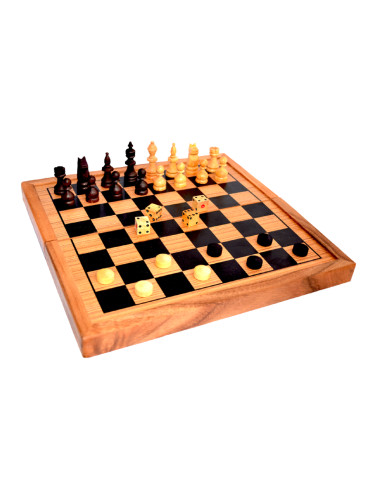 Голям шах и табла в кутия от висококачествено дърво