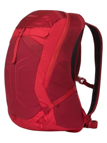 Bergans Vengetind 22 Red/Fire Red Outdoor раница