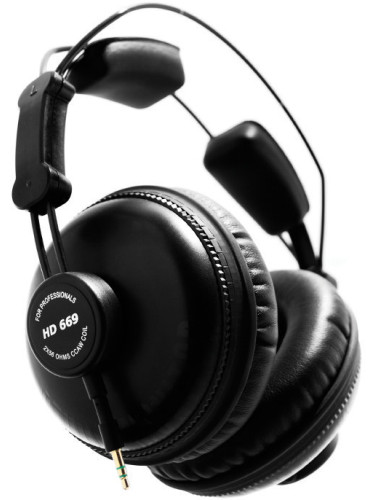 Superlux HD-669 Студийни слушалки
