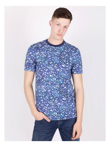 Тениска в бяло с ефектен дизайн