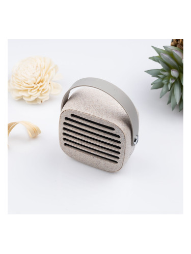 Преносим високоговорител от пшенична слама