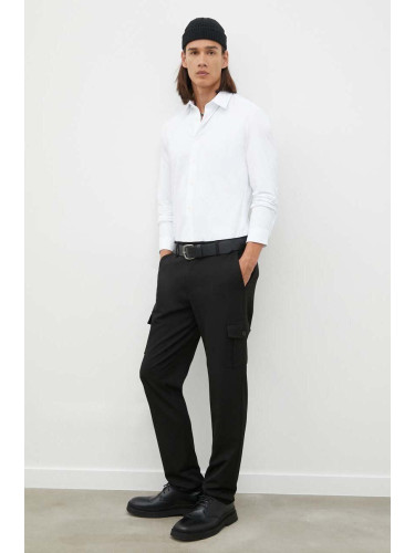 Панталон Les Deux в черно със стандартна кройка