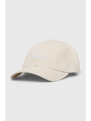 Памучна шапка с козирка BOSS в бяло с апликация