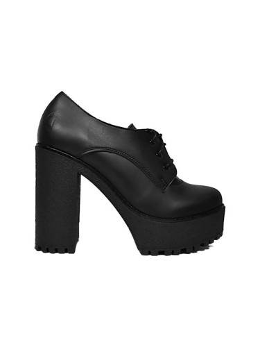 Обувки с дебел ток Altercore Trixie в черно с висок ток Trixie.Vegan