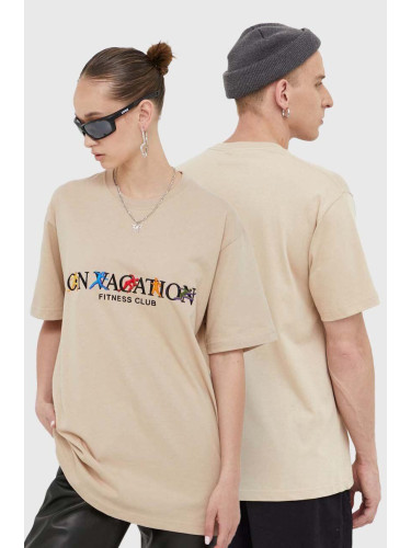 Памучна тениска On Vacation в бежово с апликация