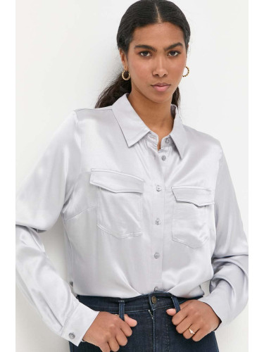 Риза Guess дамска в сиво със стандартна кройка с класическа яка