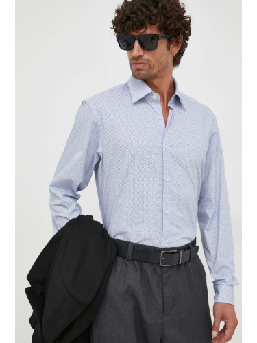Риза BOSS мъжка в синьо със стандартна кройка с класическа яка