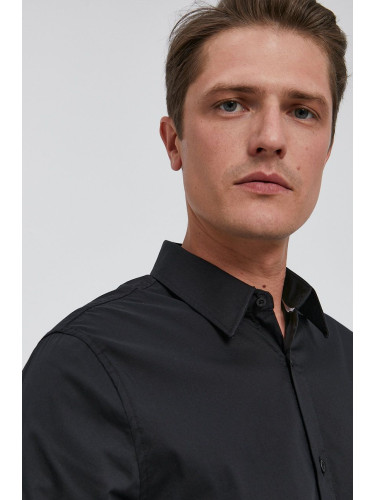 Риза Guess SUNSET мъжка в черно с кройка по тялото класическа яка M1YH20 W7ZK1