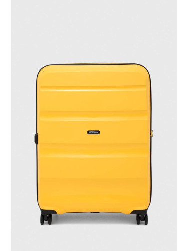 Куфар American Tourister в жълто