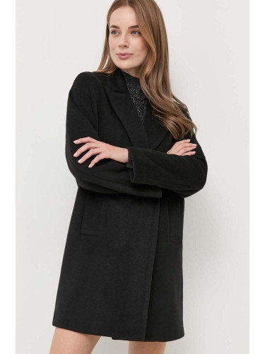 Палто Silvian Heach в черно преходен модел с уголемена кройка