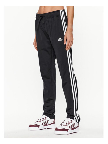 adidas Долнище анцуг Essentials Warm-Up 3-Stripes H48451 Черен Regular Fit