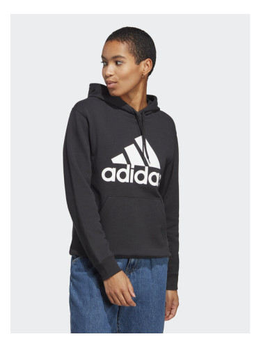 adidas Суитшърт Essentials Big Logo IC6895 Черен Regular Fit