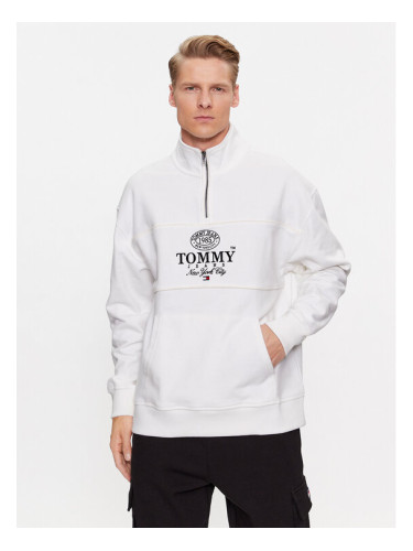 Tommy Jeans Суитшърт Luxe Athletic DM0DM17800 Бял Relaxed Fit