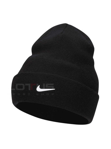 ДЕТСКА ЗИМНА ШАПКА NIKE PEAK BEANIE SC SWSH BLACK