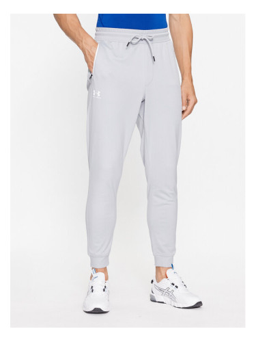 Under Armour Долнище анцуг Sportstyle Tricot Jogger 1290261 Сив Loose Fit