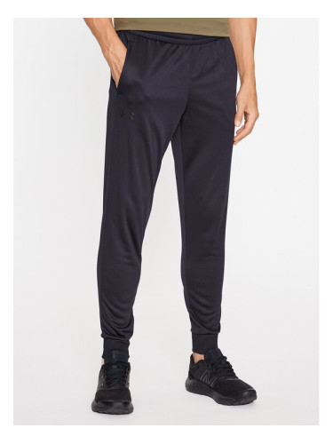 Under Armour Долнище анцуг Ua Armour Fleece Joggers 1373362 Черен Loose Fit
