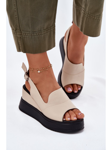 Кожени дамски сандали на платформа Artiker