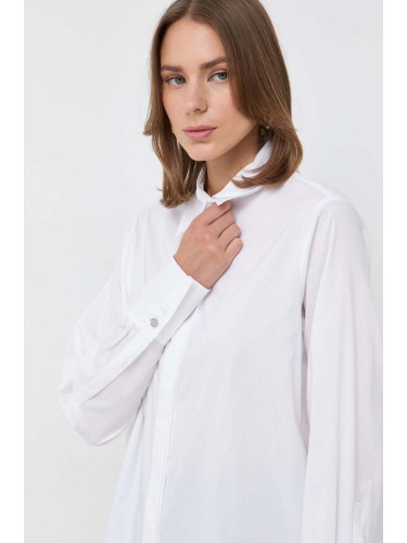 Риза BOSS дамска в бяло със стандартна кройка с класическа яка