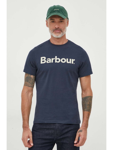 Памучна тениска Barbour в тъмносиньо с принт
