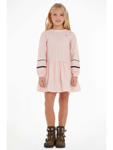 Детска памучна рокля Tommy Hilfiger в розово къса разкроен модел