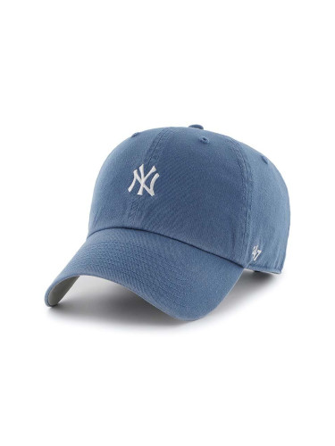 Памучна шапка с козирка 47 brand MLB New York Yankees в синьо с апликация  B-BSRNR17GWS-TB