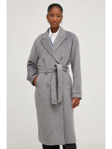 Палто с вълна Answear Lab в сиво преходен модел с двуредно закопчаване