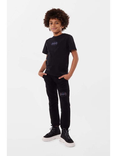 Детски памучен спортен панталон Dkny в черно с принт
