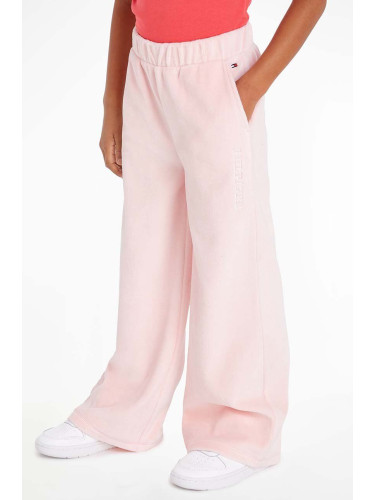 Детски спортен панталон Tommy Hilfiger в розово с апликация