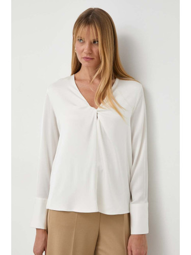 Копринена блуза BOSS в бежово с изчистен дизайн