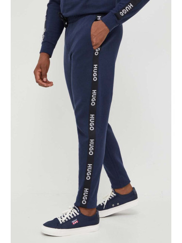 Домашен спортен панталон от памук HUGO в синьо с апликация 50496995