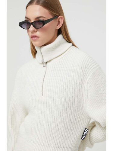 Пуловер с вълна HUGO дамски в бежово от топла материя с поло