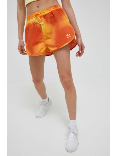 Къс панталон adidas Originals в оранжево с десен с висока талия