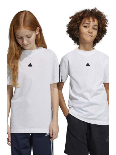 Детска памучна тениска adidas U FI 3S в бяло с апликация