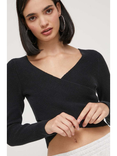 Пуловер Hollister Co. дамски в черно