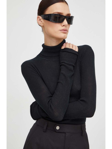 Пуловер By Malene Birger дамски в черно от лека материя с поло