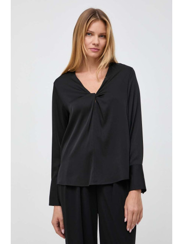 Копринена блуза BOSS в черно с изчистен дизайн