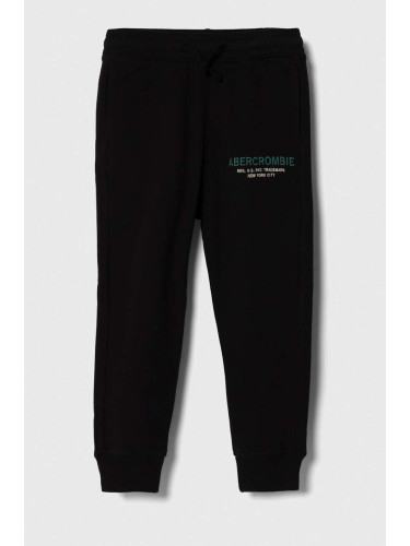 Детски спортен панталон Abercrombie & Fitch в черно с апликация