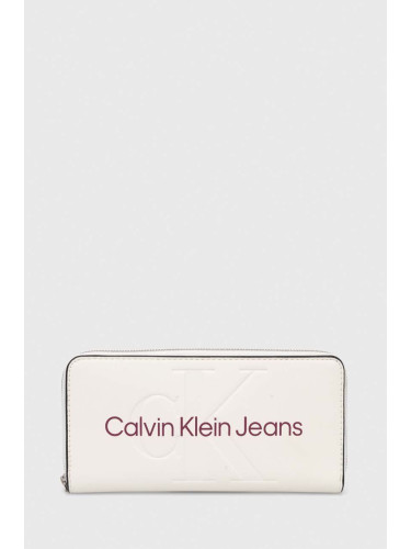 Портмоне Calvin Klein Jeans дамски в бяло K60K607634