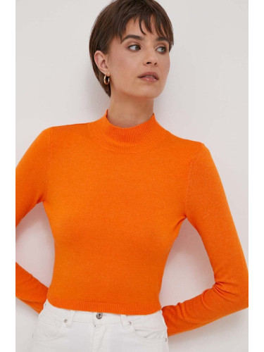 Пуловер XT Studio дамски в оранжево от лека материя с ниско поло