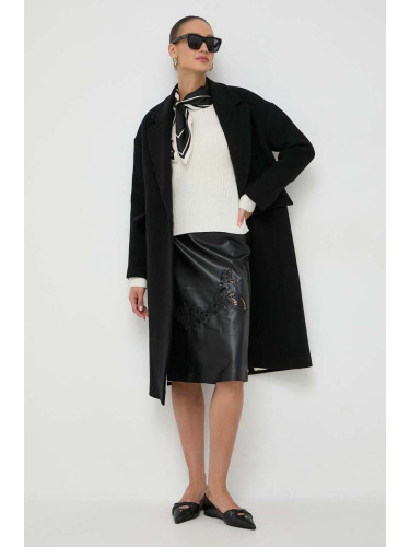 Вълнено палто Beatrice B в черно преходен модел с уголемена кройка