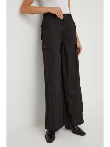 Памучен панталон G-Star Raw в черно със стандартна кройка, с висока талия