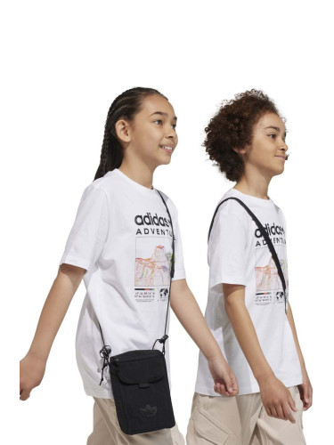 Детска памучна тениска adidas Originals в бяло с принт