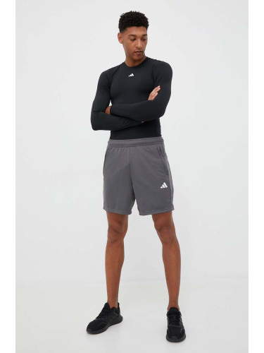 Къс панталон за трениране adidas Performance Train Essentials в сиво