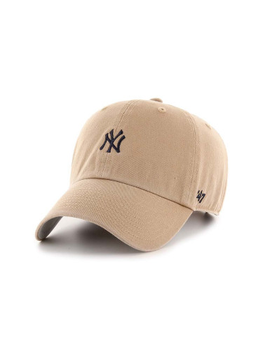 Памучна шапка с козирка 47brand MLB New York Yankees в бежово с апликация