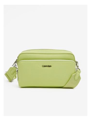 Calvin Klein Must Camera Bag Дамска чанта Zelen