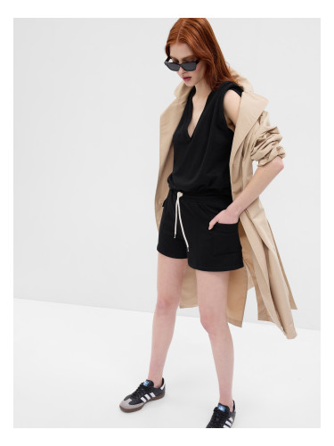 GAP Shorts with Pockets - Ladies