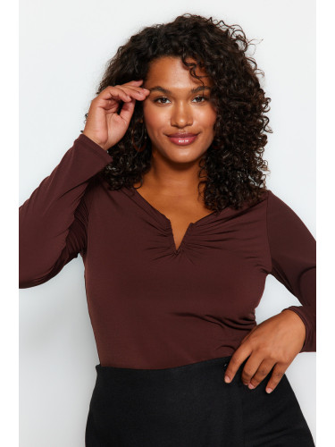 Trendyol Curve Sandy Brown V-Neck Knitted Blouse