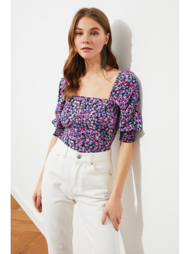 Trendyol Multi Color Crop Woven Square Neck Floral Pattern Blouse