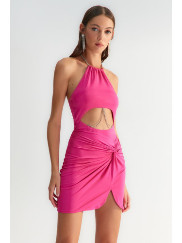 Trendyol X Zeynep Tosun Pink Chain Detailed Cut Out Body