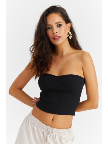 Cool & Sexy Women's Black Sweetheart Crop Blouse